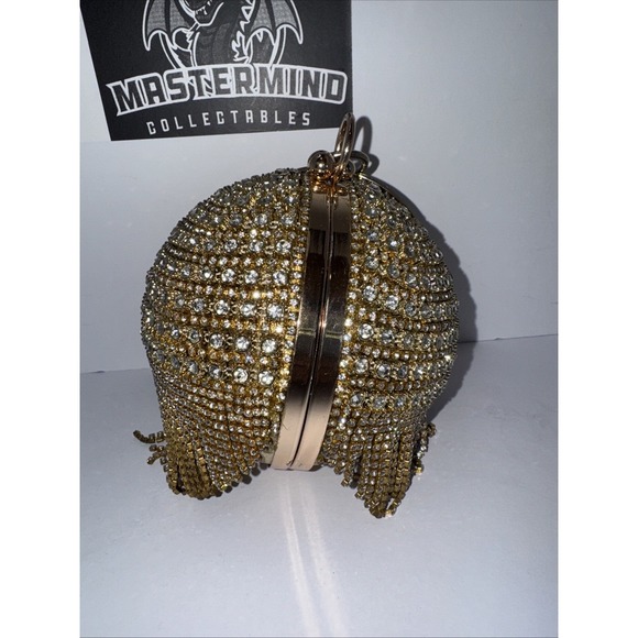 The Unbranded Brand Handbags - Round Ball Clutch Purse